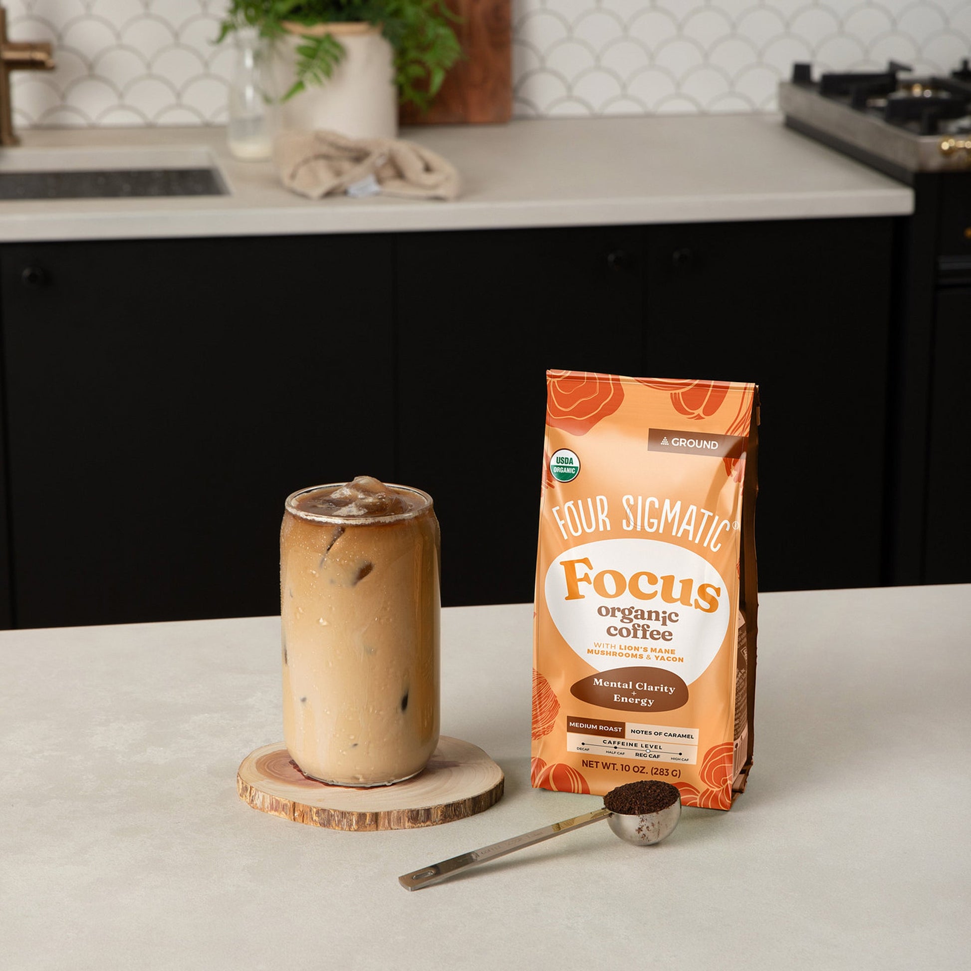 focus-ground-coffee-medium-j2 focus-ground-medium-lifestyle1.jpg