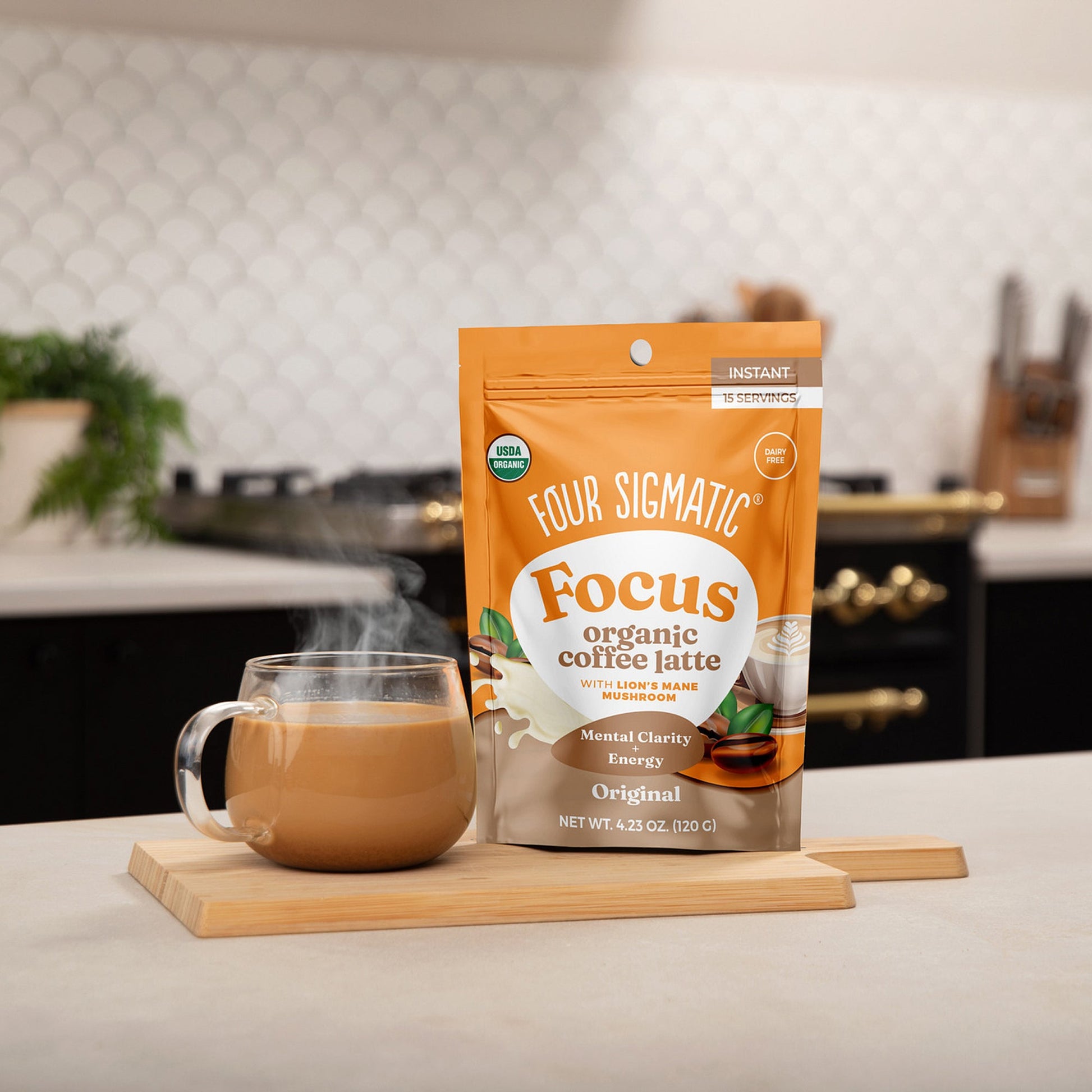 focus-organic-coffee-latte-original-f6 focus-latte-original-lifestyle2-2026.jpg